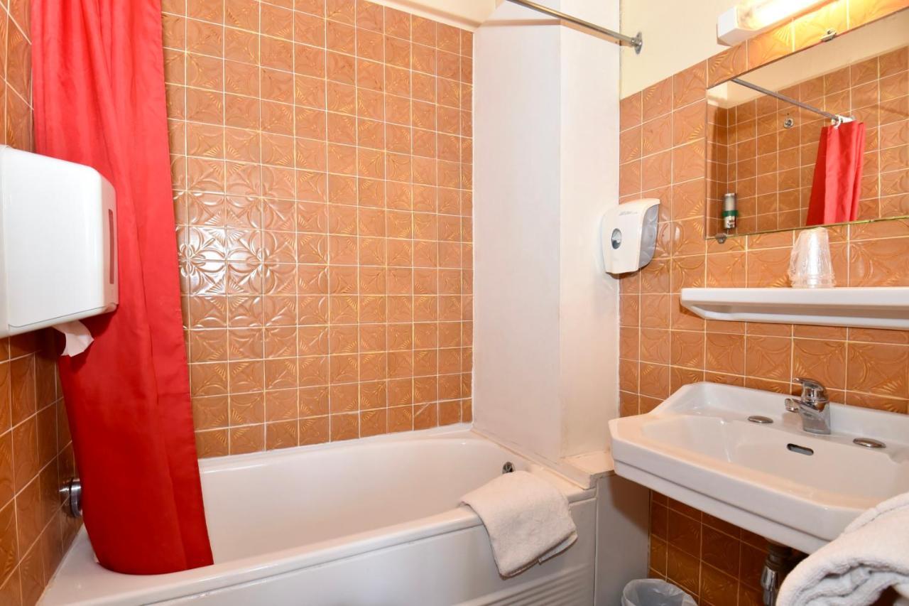 רויאן Abacus Hotel מראה חיצוני תמונה
